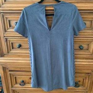 top with side stitching